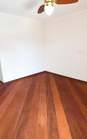 Casa de condomínio à venda com 604m², 4 quartos e 6 vagasSuíte 3