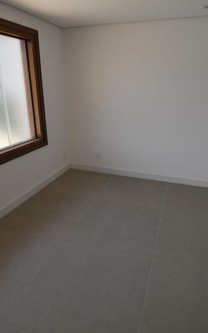 Casa de condomínio à venda com 604m², 4 quartos e 6 vagasAtelier