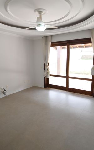 Casa de condomínio à venda com 604m², 4 quartos e 6 vagasSala 2