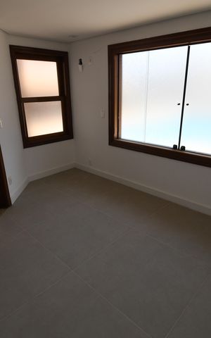 Casa de condomínio à venda com 604m², 4 quartos e 6 vagasAtelier
