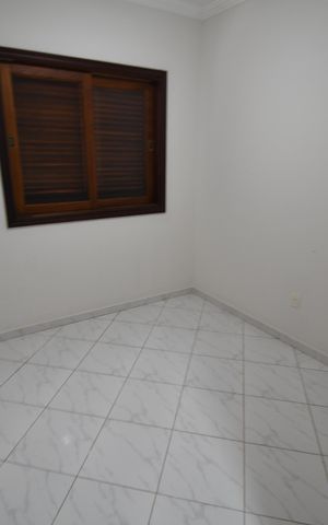 Casa de condomínio à venda com 604m², 4 quartos e 6 vagasQuarto de Serviço