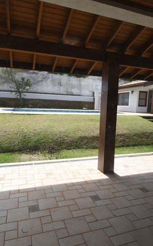 Casa de condomínio à venda com 604m², 4 quartos e 6 vagasSala 2 - Vista