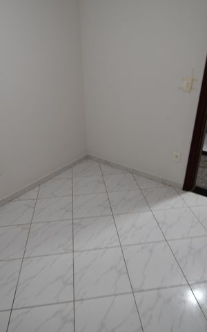 Casa de condomínio à venda com 604m², 4 quartos e 6 vagasQuarto de Serviço