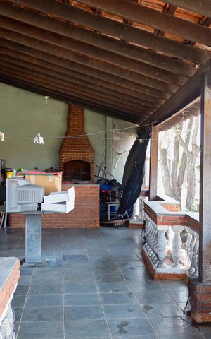 Casa à venda com 168m², 5 quartos e 3 vagasSacada