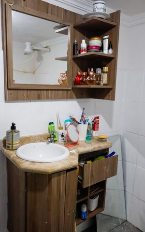 Casa à venda com 168m², 5 quartos e 3 vagasBanheiro 2