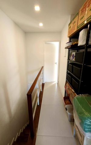 Casa de condomínio à venda com 141m², 4 quartos e 2 vagas Casa de condomínio à venda com 141m², 4 quartos e 2 vagasQuarto