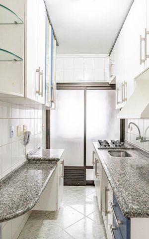 Apartamento para alugar com 70m², 3 quartos e 2 vagasCozinha