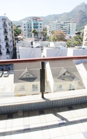 Apartamento à venda com 360m², 5 quartos e 2 vagasVaranda do Quarto 2