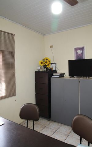 Casa à venda com 168m², 4 quartos e 2 vagasQuarto 3