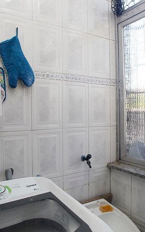 Apartamento para alugar com 55m², 2 quartos e sem vagaCozinha + Área de Serviço