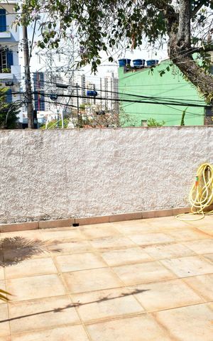 Casa à venda com 190m², 3 quartos e 2 vagas Casa à venda com 190m², 3 quartos e 2 vagasVaranda da Sala