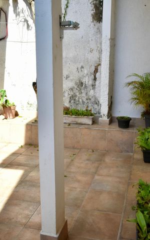 Casa à venda com 190m², 3 quartos e 2 vagas Casa à venda com 190m², 3 quartos e 2 vagasQuintal