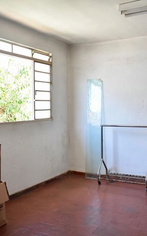 Casa à venda com 190m², 3 quartos e 2 vagas Casa à venda com 190m², 3 quartos e 2 vagasEdícola