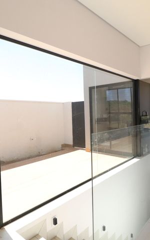 Casa de condomínio para alugar com 182m², 3 quartos e 3 vagasSala