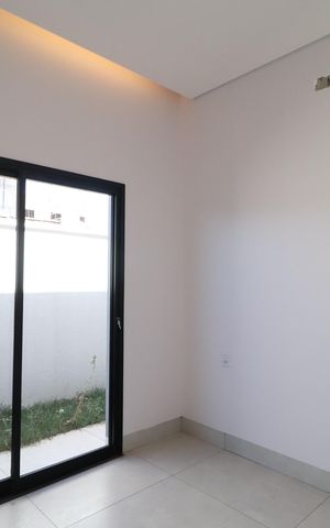 Casa de condomínio para alugar com 182m², 3 quartos e 3 vagasSuíte 1