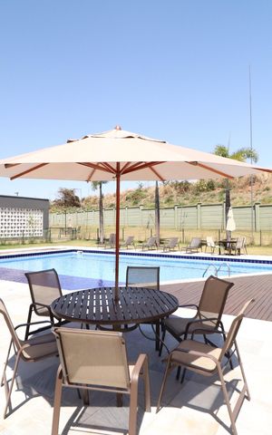 Casa de condomínio para alugar com 182m², 3 quartos e 3 vagasÁrea comum - Piscina