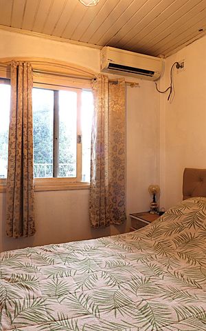 Casa à venda com 300m², 2 quartos e 2 vagasQuarto 1