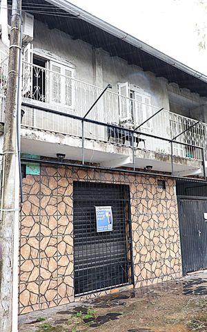 Casa à venda com 300m², 2 quartos e 2 vagasFachada do Prédio