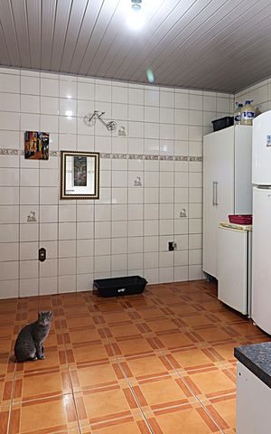 Casa à venda com 300m², 2 quartos e 2 vagasSala 2