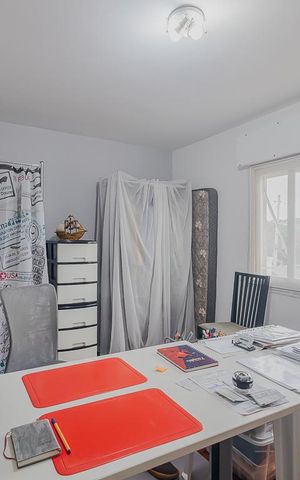 Casa à venda com 158m², 3 quartos e 2 vagasSuíte 1