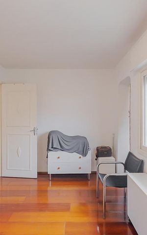 Casa à venda com 158m², 3 quartos e 2 vagasSuíte 2