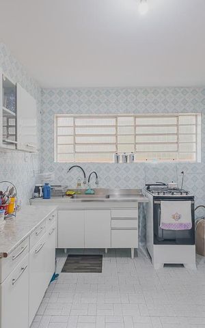 Casa à venda com 158m², 3 quartos e 2 vagasCozinha
