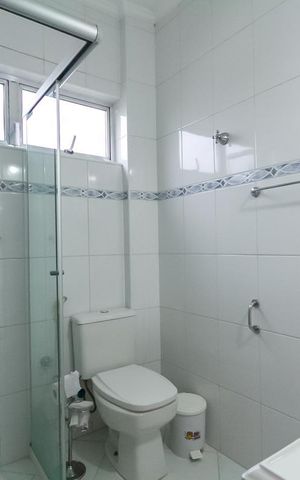 Apartamento à venda com 72m², 2 quartos e 1 vaga Apartamento à venda com 72m², 2 quartos e 1 vagaBanheiro
