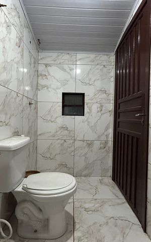 Casa à venda com 40m², 2 quartos e sem vaga Casa à venda com 40m², 2 quartos e sem vagaBanheiro Social