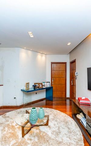 Casa à venda com 560m², 3 quartos e 3 vagas Casa à venda com 560m², 3 quartos e 3 vagasSala 3