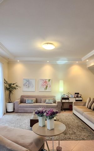 Casa à venda com 421m², 4 quartos e 5 vagas Casa à venda com 421m², 4 quartos e 5 vagasSala 1