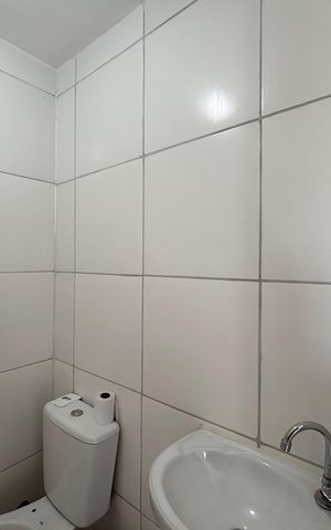 Apartamento à venda com 39m², 2 quartos e sem vaga Apartamento à venda com 39m², 2 quartos e sem vagaBanheiro