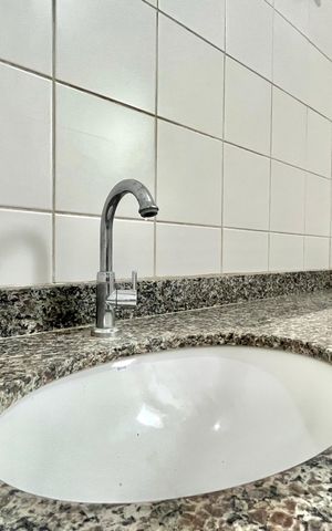 Apartamento à venda com 39m², 1 quarto e 1 vaga Apartamento à venda com 39m², 1 quarto e 1 vagaBanheiro da Suíte