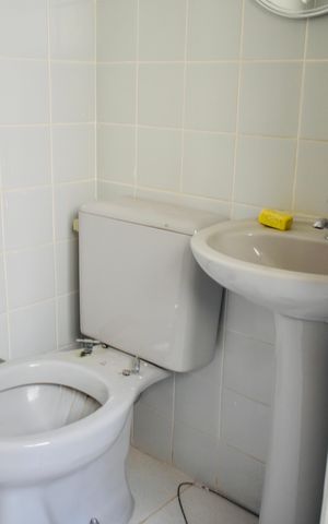 Apartamento à venda com 96m², 3 quartos e 2 vagas Apartamento à venda com 96m², 3 quartos e 2 vagasBanheiro de serviço