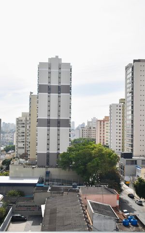 Apartamento à venda com 96m², 3 quartos e 2 vagas Apartamento à venda com 96m², 3 quartos e 2 vagasSacada vista