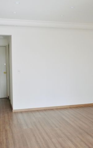 Apartamento à venda com 96m², 3 quartos e 2 vagas Apartamento à venda com 96m², 3 quartos e 2 vagasSala