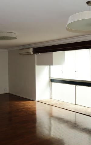 Apartamento à venda com 200m², 3 quartos e 2 vagasSala