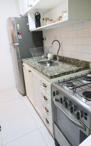 Apartamento à venda com 48m², 2 quartos e 2 vagasCozinha e Área de Serviço