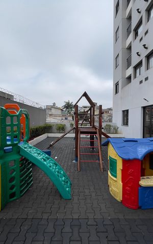 Apartamento à venda com 49m², 2 quartos e 1 vaga Apartamento à venda com 49m², 2 quartos e 1 vagaÁrea Comum - Playground