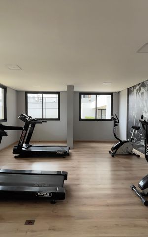 Apartamento à venda com 49m², 2 quartos e 1 vaga Apartamento à venda com 49m², 2 quartos e 1 vagaÁrea Comum - Academia