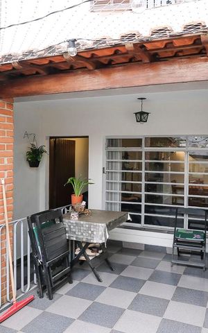 Casa à venda com 138m², 3 quartos e 1 vagaÁrea comum