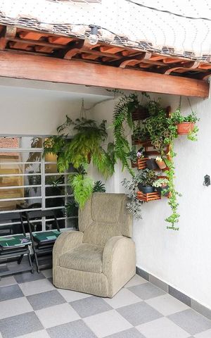 Casa à venda com 138m², 3 quartos e 1 vagaÁrea comum