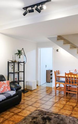 Casa à venda com 138m², 3 quartos e 1 vagaSala