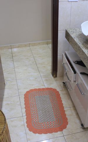 Casa à venda com 220m², 3 quartos e 8 vagasBanheiro 2