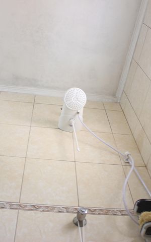 Casa à venda com 220m², 3 quartos e 8 vagasBanheiro 2