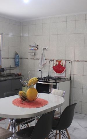 Casa à venda com 220m², 3 quartos e 8 vagasCozinha