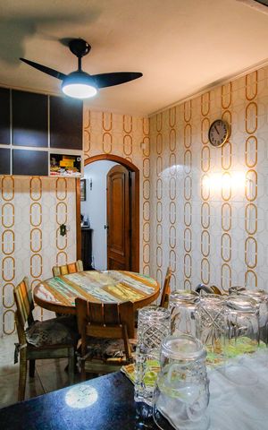 Casa para alugar com 255m², 3 quartos e 2 vagas Casa para alugar com 255m², 3 quartos e 2 vagasCozinha