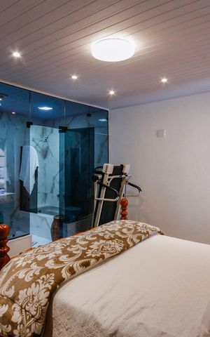 Casa para alugar com 255m², 3 quartos e 2 vagas Casa para alugar com 255m², 3 quartos e 2 vagasSuíte 2