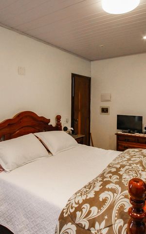 Casa para alugar com 255m², 3 quartos e 2 vagas Casa para alugar com 255m², 3 quartos e 2 vagasSuíte 2