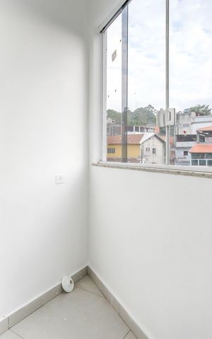 Studio para alugar com 30m², 1 quarto e sem vaga Studio para alugar com 30m², 1 quarto e sem vagaVaranda