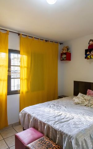 Casa à venda com 133m², 2 quartos e 2 vagas Casa à venda com 133m², 2 quartos e 2 vagasQuarto 1